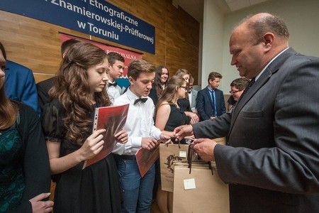 Nagrodziliśmy gimnazjalne projekty edukacyjne