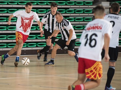 Charytatywny turniej halowej piłki nożnej o puchar XXXV-lecia Solidarności, fot. Tymon Markowski