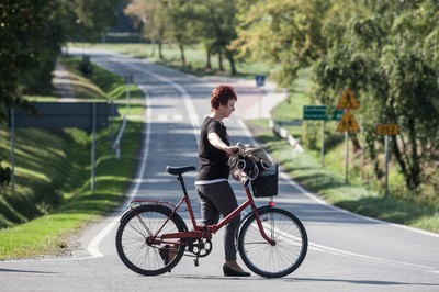 Droga wojewódzka nr 252 między Włocławkiem a Inowrocławiem, przebudowana dzięki środkom w ramach Regionalnego Programu Operacyjnego Województwa Kujawsko-Pomorskiego, fot. Andrzej Goiński