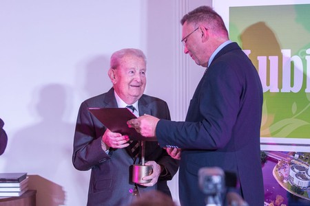 Pan Tadeusz Centek podczas gali Stalowych Aniołów, listopad 2015, fot. Szymon Zdziebło/tarantoga.pl