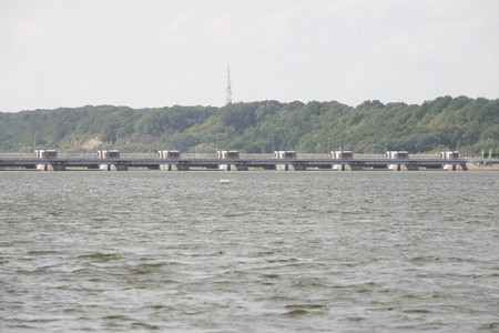 Zapora na Wiśle we Włocławku