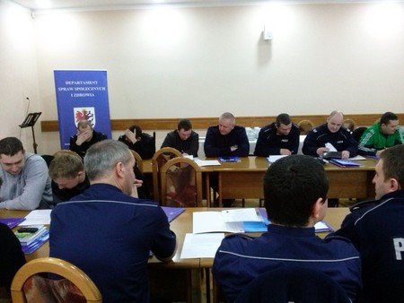 uczestnicy szkolenia „Rola funkcjonariuszy Policji w przeciwdziałaniu przemocy w rodzinie w środowisku lokalnym”, Chełmno 10.03.2016 r., fot. Biuro Wsparcia Rodziny i Przeciwdziałania Przemocy
