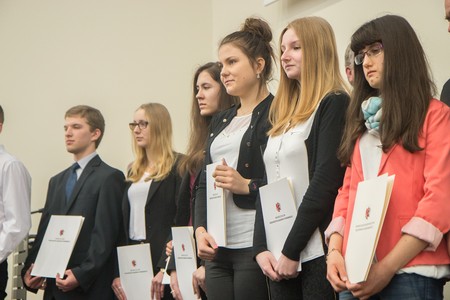 Uroczystość wręczenia nagród laureatom podczas obchodów 107. rocznicy urodzin gen. Elżbiety Zawackiej, fot. Szymon Zdziebło/Tarantoga.pl