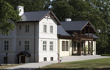 Dwór w Kłóbce po renowacji, fot. MZKID we Włocławku