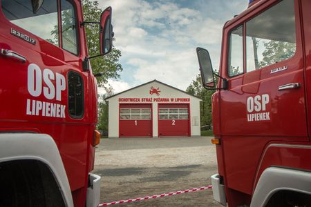Otwarcie strażnicy OSP Lipienek, fot. Szymon Zdziebło/tarantoga.pl