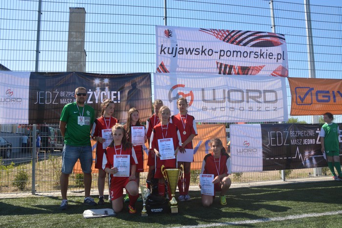 Zespół Szkolno-Przedszkolny nr 2 Brodnica wystąpił w składzie: Olga Gardzielewska, Julia Kuligowska, Julia Mrozik, Karina Potyra, Martyna Badziąg, Martyna Żmijewska, Martyna Zrębska, opiekun: Patryk Kupczyk.