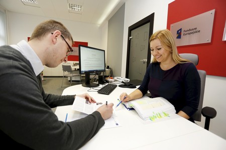 Marszałkowski punkt informacyjny funduszy unijnych w Toruniu, fot. Mikołaj Kuras