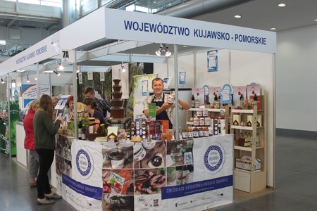 Stoisko Województwa Kujawsko-Pomorskiego Smaki Regionów 2015, fot. Andrzej Żeglarski