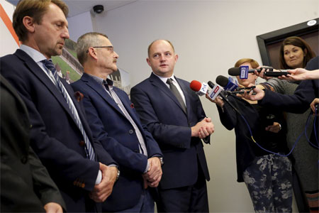 Konferencja prasowa marszałka województwa, kierownictwa Budimeksu oraz prezesa KPIM i dyrektora WSZ, fot. Mikołaj Kuras