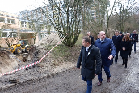 Przekazanie placu budowy w Wojewódzkim Szpitalu Zespolonym w Toruniu, Fot. Mikołaj Kuras