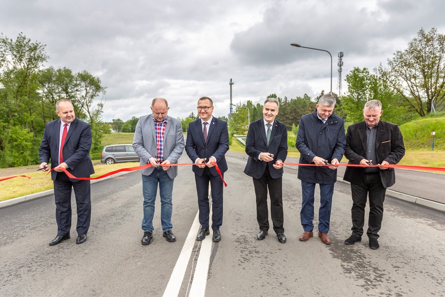 Otwarcie Golubsko-Dobrzyńskiego Parku Przemysłowo-Technologicznego, fot. Szymon Zdziebło/tarantoga.pl dla UMWKP