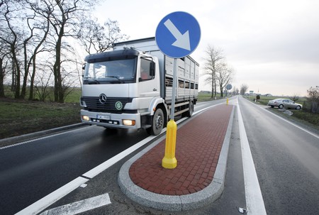 Do największych inwestycji drogowych ostatnich lat należała przebudowa trasy nr 252 pomiędzy Włocławkiem i Inowrocławiem, fot. Andrzej Goiński