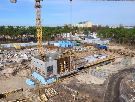 Postępy na budowie szpitala na Bielanach, fot. Sky Drone Studio dla KPIM