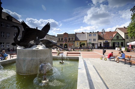 Dzięki wsparciu w ramach RPO 2007-2013 wypiękniała tucholska Starówka, fot. Wojtek Szabelski/Freepress.pl