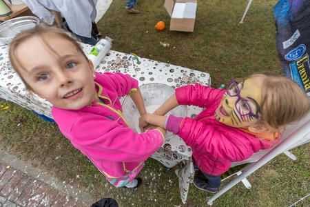 Dzieci w Kujawsko-Pomorskiem rozpoczęły wakacyjne szaleństwo, fot. Szymon Zdziebło/tarantoga.pl