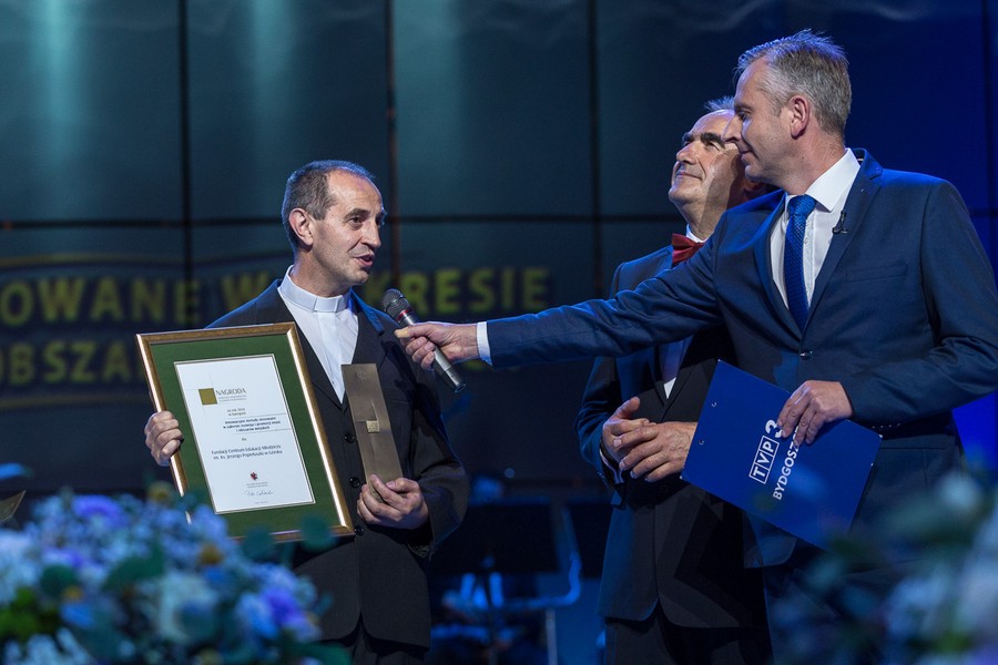 Kategoria: Innowacyjne metody stosowane w zakresie rozwoju i promocji miast i obszarów wiejskich - Fundacja Centrum Edukacji Młodzieży im. ks. Jerzego Popiełuszki w Górsku, fot. Szymon Zdziebło/tarantoga.pl