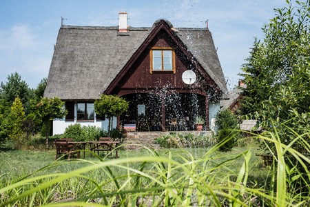 Kujawsko-Pomorska Organizacja Turystyczna uruchomiła wakacyjny serwis internetowy „Wieś-Ci z Konstelacji dobrych miejsc”; na zdjęciu gospodarstwo agroturystyczne Gacanek w Wielkich Budziskach w powiecie tucholskim, fot. Tymon Markowski dla UMWKP