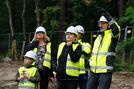 Zwiedzanie budowy Wojewódzkiego Szpitala Zespolonego im. Rydygiera na Bielanach, fot. Mikołaj Kuras