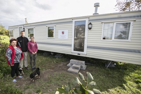 Tymczasowe mieszkanie pp. Lodzińskich w Sitowcu, fot. Andrzej Goiński/UMWKP