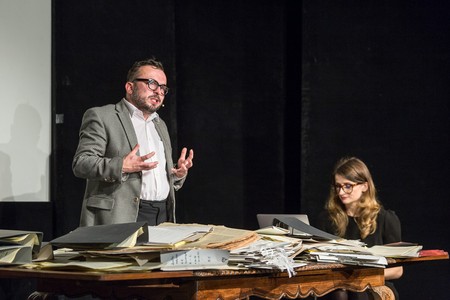 Premiera spektaklu „Władysław Raczkiewicz – lekcja historii” w Kujawsko-Pomorskim Impresaryjnym Teatrze Muzycznym, fot. Szymon Zdziebło/tarantoga.pl