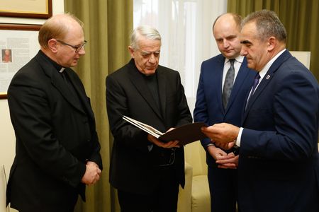 Wizyta o. Federico Lombardiego SJ, przewodniczącego watykańskiej Fundacji Josepha Ratzingera Benedykta XVI