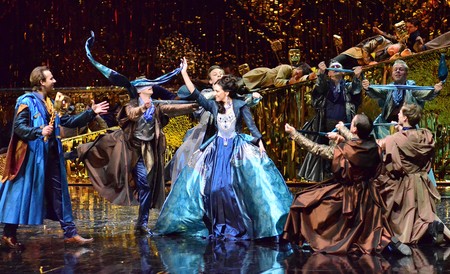 "Halka" w Operze Nova: Dorota Sobczak jako Zofia i Adam Zaremba jako Janusz, fot. Marek Chełminiak