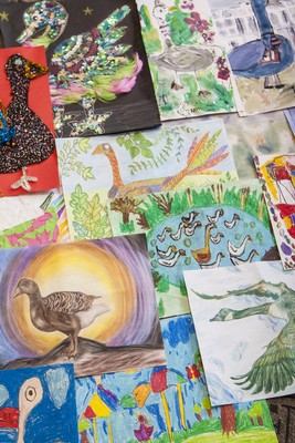 Jury konkusu plastycznego ,,Gęś z mojej wyobraźni” oceniło ponad 200 prac, fot. Andrzej Goińśki