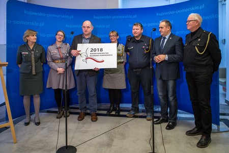 Spotkanie marszałka Piotra Całbeckiego i przewodniczącego Ryszarda Bobera z przedstawicielami ZHP i ZHR, fot. Szymon Zdziebło/tarantoga.pl dla UMWKP