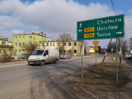 Wśród tegorocznych inwestycji jest modernizacji odcinka drogi wojewódzkiej nr 546 łączącej Łubiankę z Bierzgłowem, fot. Łukasz Piecyk