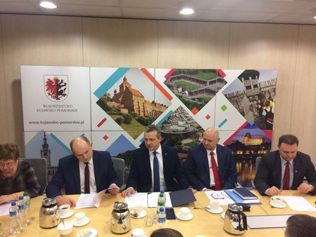 uczestnicy posiedzenia Prezydium K-P WRDS