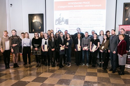 Gala wręczenia nagród w Wojewódzkim Konkursie im. gen. bryg. prof. Elżbiety Zawackiej „Oni tworzyli naszą historię”, fot. Andrzej Goiński