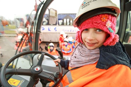 Dzień otwarty na budowie drogi nr 548 w Płużnicy, fot. Szymon Zdziebło/Tarantoga.pl