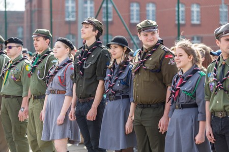 Młodzi harcerze podczas Jubileuszowego Złazu Harcerstwa Kujaw i Pomorza, fot. Szymon Zdziebło/tarantoga.pl