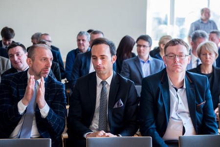 Uroczyste wręczenie umów o dofinansowanie projektów w ramach RPO i PROW w Urzędzie Marszałkowskim, fot. Łukasz Piecyk