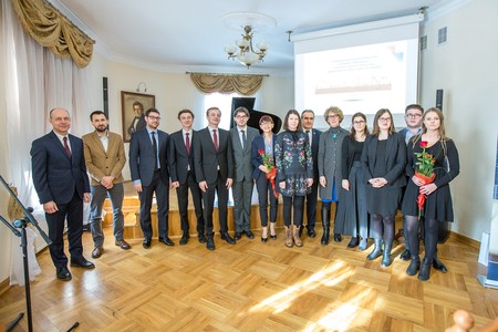 Pierwsza w tym roku gala wręczenia stypendiów artystycznych 13 twórcom odbyła się 28 lutego w Ośrodku Chopinowskim w Szafarni, fot. Szymon Zdziebło/Tarantoga.pl