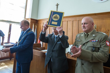 Spotkanie z członkami Stowarzyszenia Polskich Artylerzystów w Urzędzie Marszałkowskim, fot. Szymon Zdziebło/Tarantoga.pl