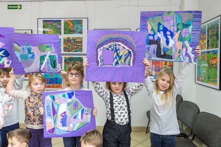 Warsztaty plastyczne w Galerii i Ośrodku Plastycznej Twórczości Dziecka, fot. Szymon Zdziebło/tarantoga.pl