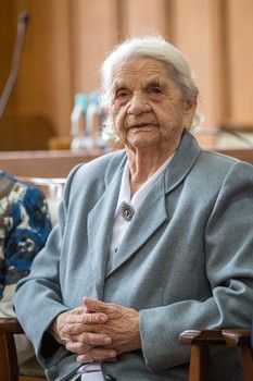 Wizyta rówieśników niepodległej w Urzędzie Marszałkowskim Województwa Kujawsko-Pomorskiego fot. Szymon Zdziebło, www.tarantoga.pl