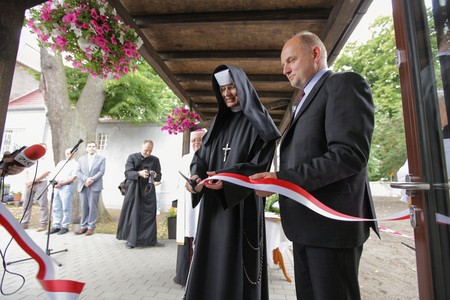 Uroczyste poświęcenie Centrum Pomocy im. św. Brata Alberta, fot. Szymon Zdziebło/Tarantoga.pl