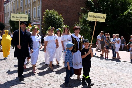 VII Historyczny Pochód Borowiaków w Tucholi, fot. Danuta Wytrążek
