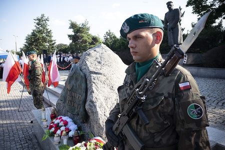 Toruńskie obchody 74. rocznicy wybuchu Powstania Warszawskiego fot. Wojtek Szabelski, UMT