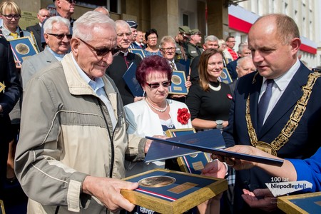 Uroczystość wręczenia marszałkowskich, jubileuszowych medali Unitas Durat Palatinatus Cuiaviano-Pomeraniensis, fot. Łukasz Piecyk