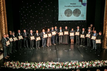 Wręczenie nagród laureatom konkursu „Dziedzictwo wieków” oraz podsumowanie dziesięciu lat realizacji marszałkowskiego programu wspierania prac w kujawsko-pomorskich zabytkach, fot. Andrzej Goiński
