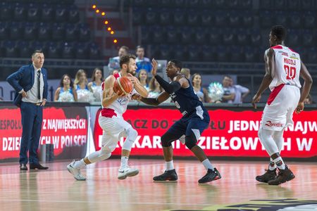 Polski Cukier Toruń pokonał Tsmoki Mińsk 87:61, fot. Szymon Zdziebło/tarantoga.pl