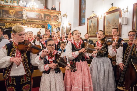 W Górsku podczas mszy św. i koncertu „Dobro nieskończone” wspominano pontyfikat Jana Pawła II, fot. Łukasz Piecyk