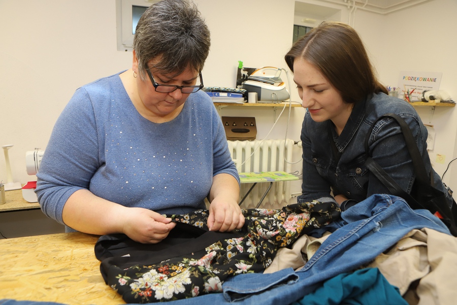 Pierwsze spotkanie warsztatowe Kawiarenka Naprawcza „Reperatka”, fot. Mikołaj Kuras