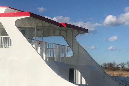 Budowa promu w malborskiej firmie Techno-Marine, fot. materiały Zarządu Dróg Wojewódzkich w Bydgoszczy