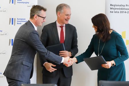 Marszałkowski KPFP uruchomi niekomercyjne pożyczki na inwestycyjne w zieloną energię, fot. Mikołaj Kuras dla UMWKP