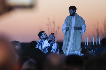 Misterium Męki Pańskiej w Grębocinie pow. toruński, fot Mikołaj Kuras dla UMWKP