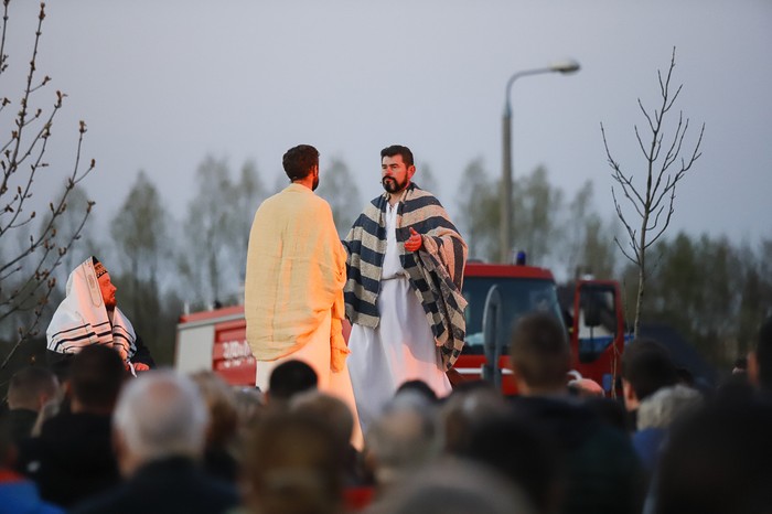 Misterium Męki Pańskiej w Grębocinie pow. toruński, fot Mikołaj Kuras dla UMWKP